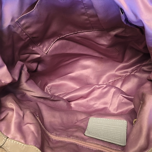 Coach Gray Leather Shoulder Bag with Chain Detail - Picture 9 of 11